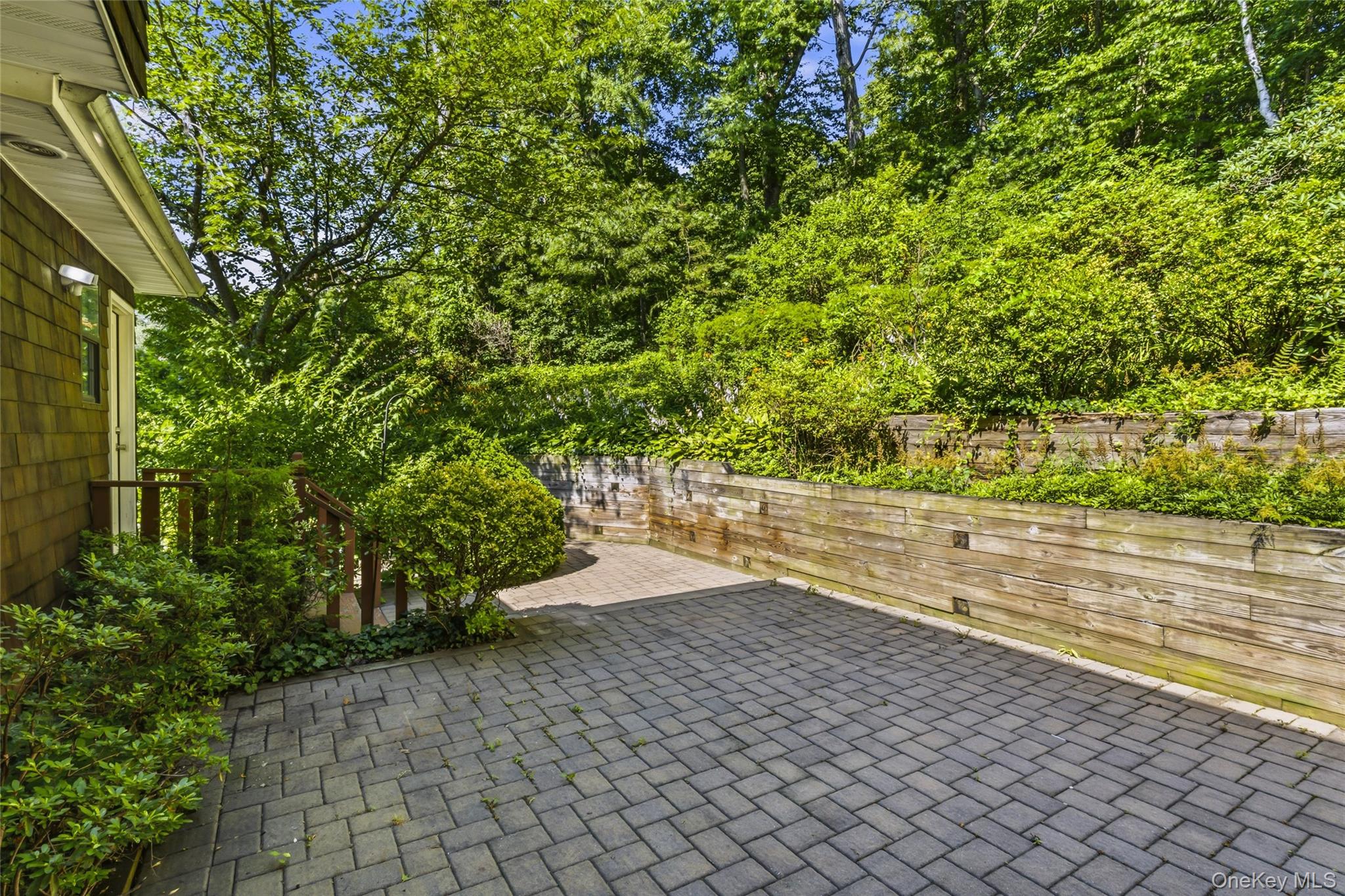 94 Bagatelle Road — photo 41