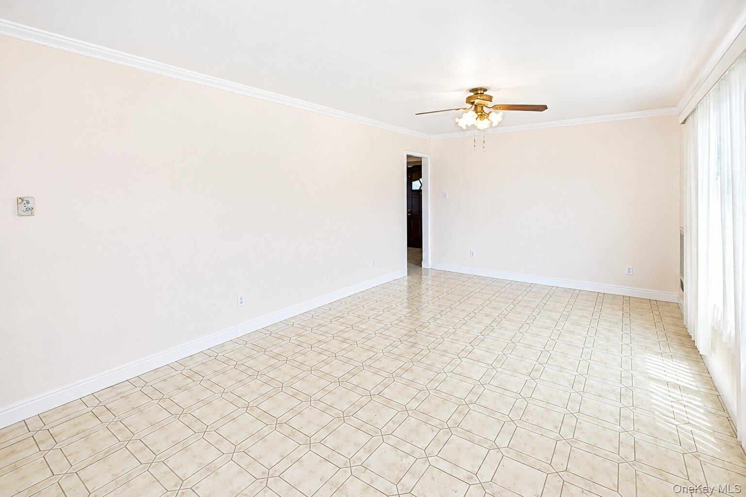43 Plainedge Drive — photo 10