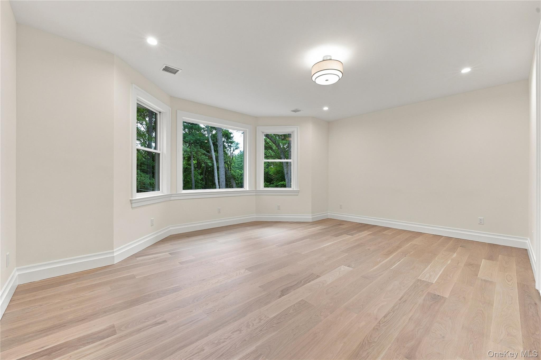 730 Remsens Lane — photo 25