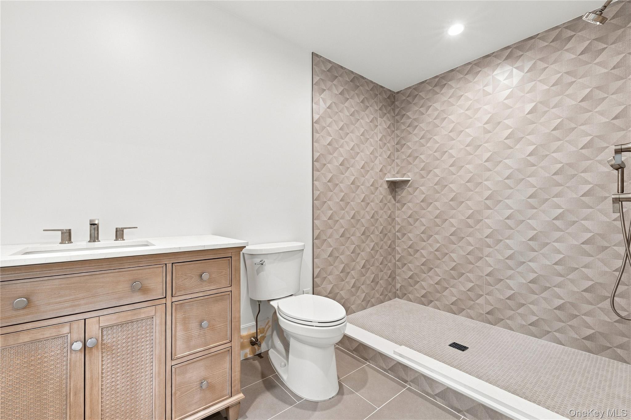 730 Remsens Lane — photo 32