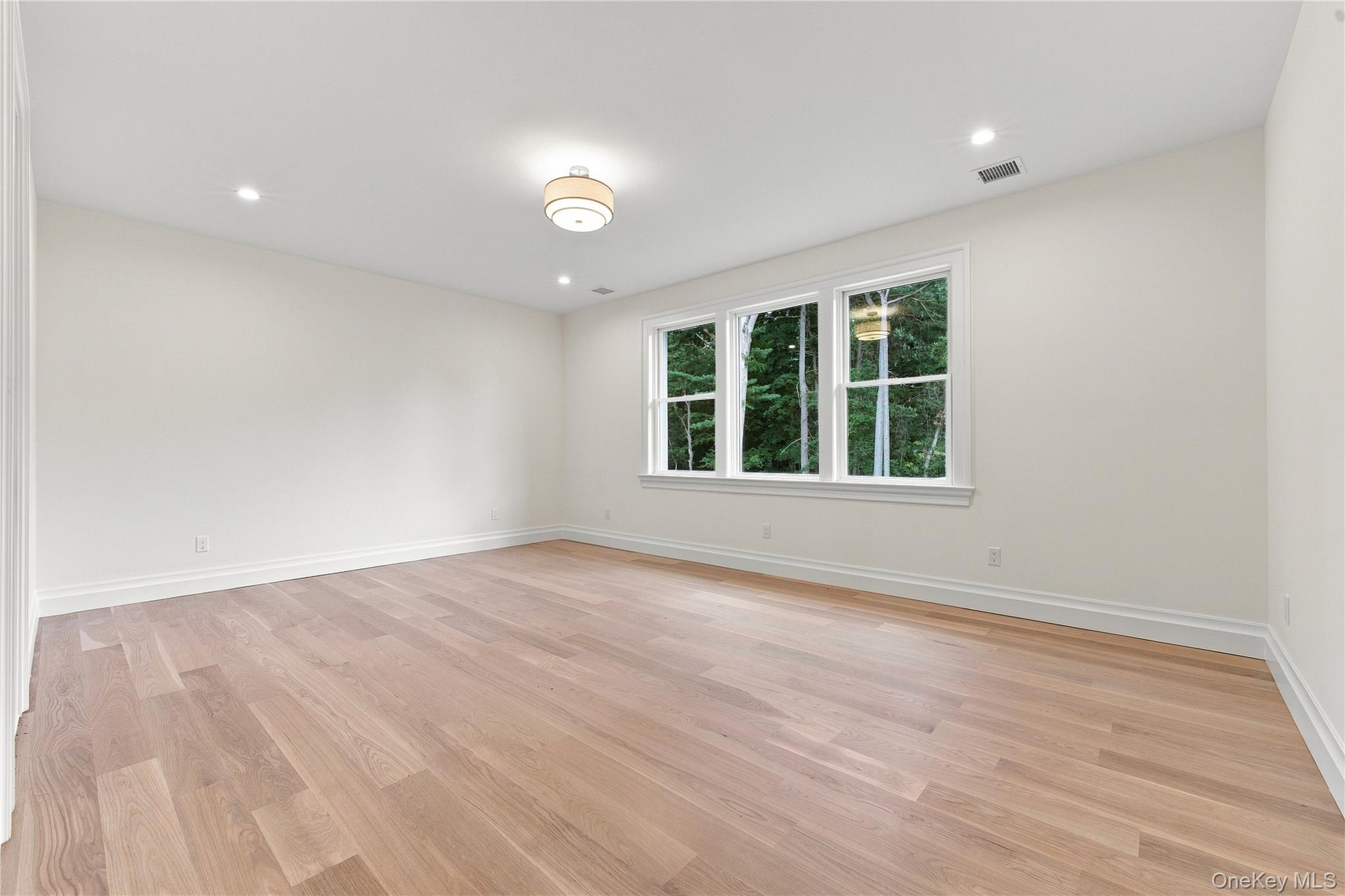 730 Remsens Lane — photo 34