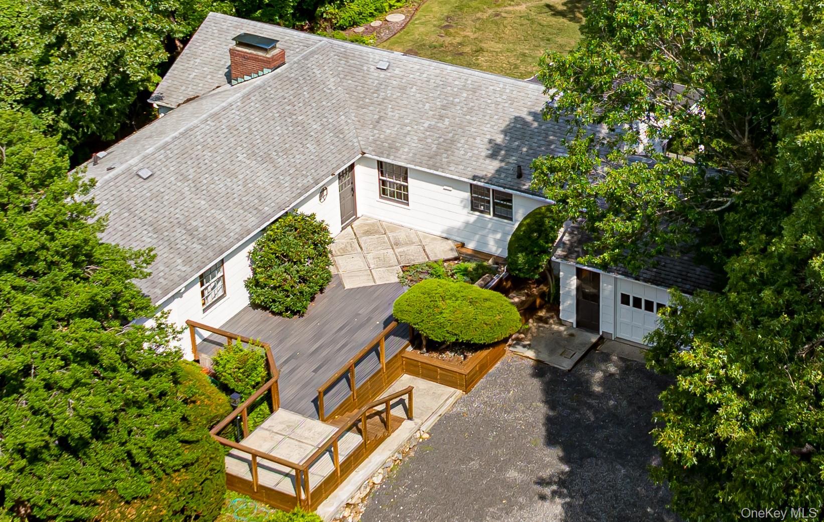 3 South Run, Cold Spring Harbor
