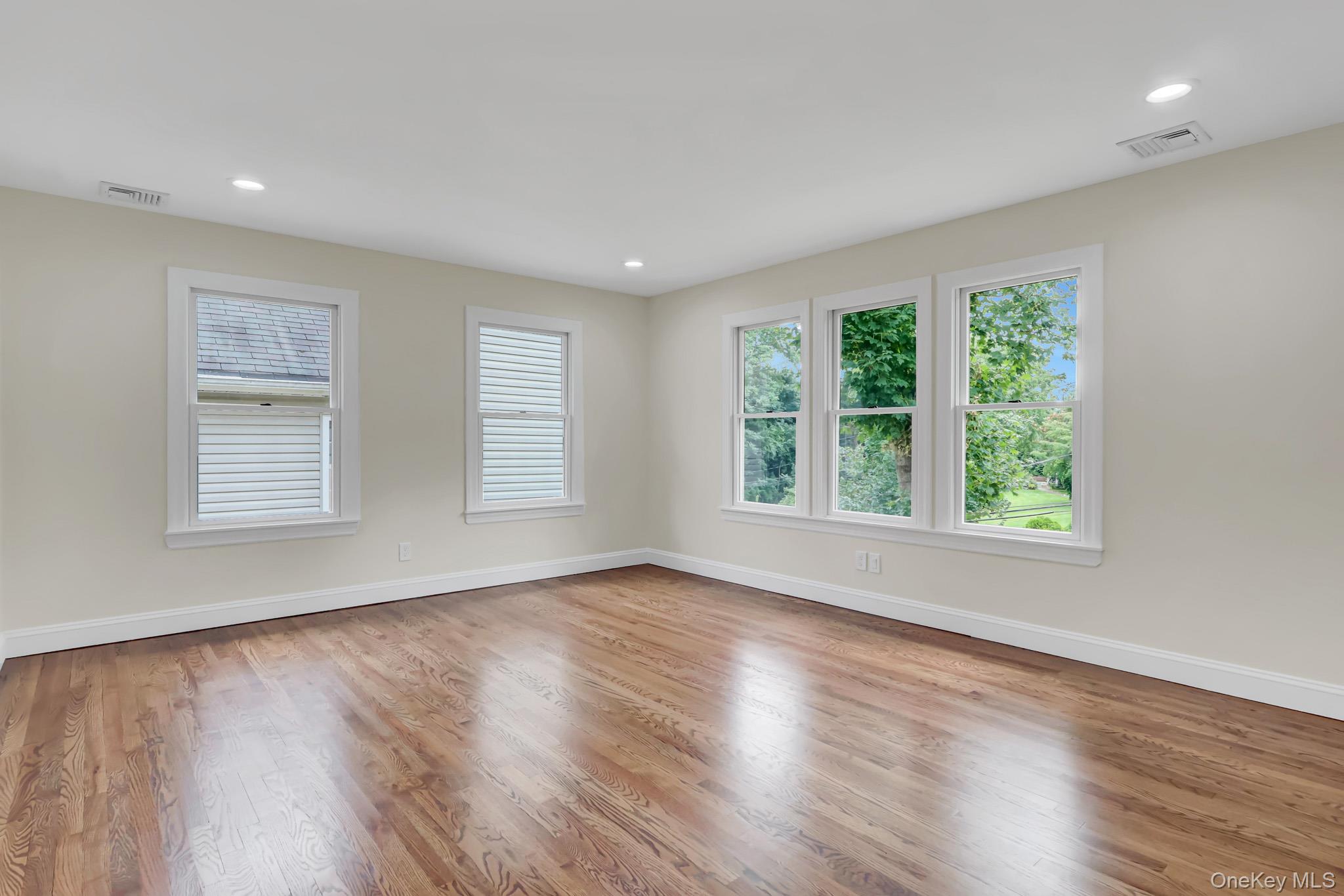 86 George Street — photo 26