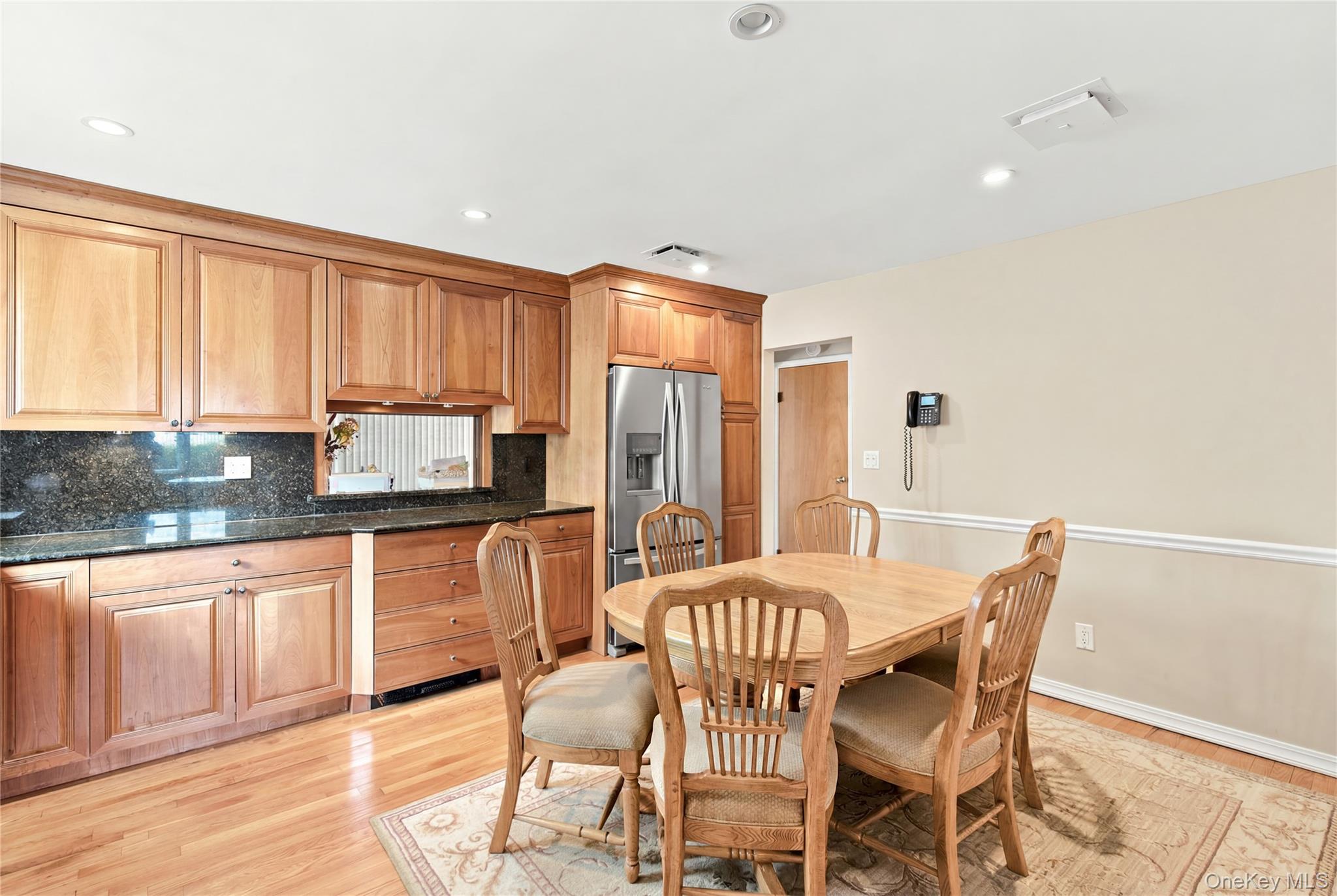 6 Navy Drive — photo 13