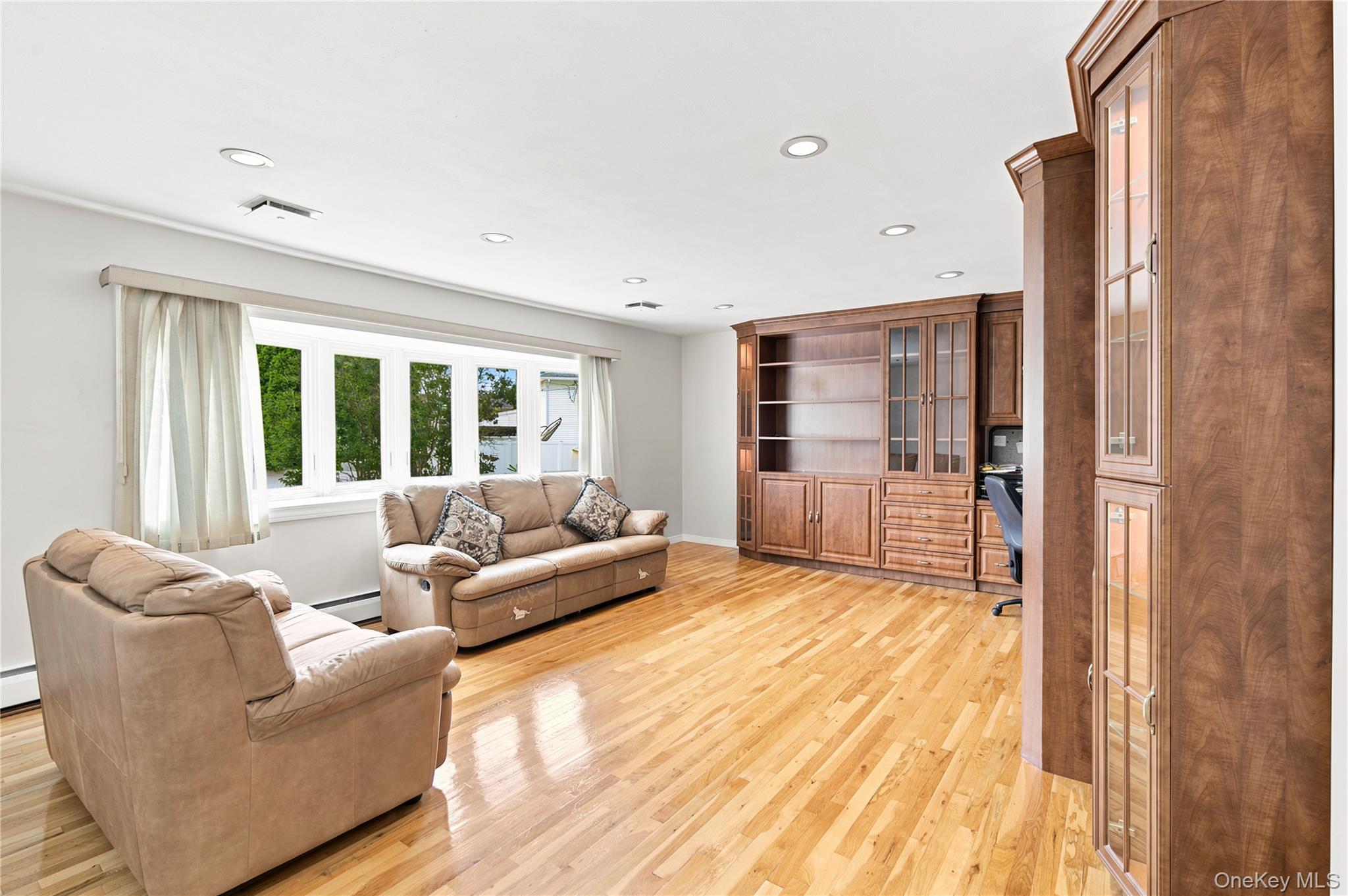 6 Navy Drive — photo 7