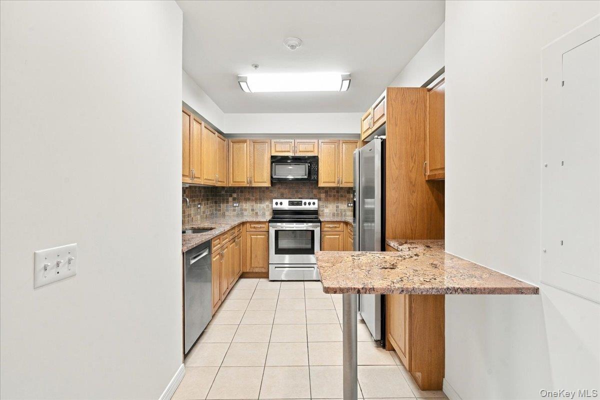 100 Harbor View Drive #651 — photo 12