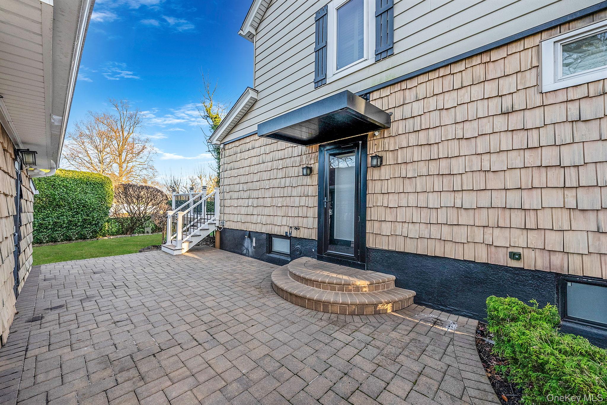 32 Everett Street — photo 32