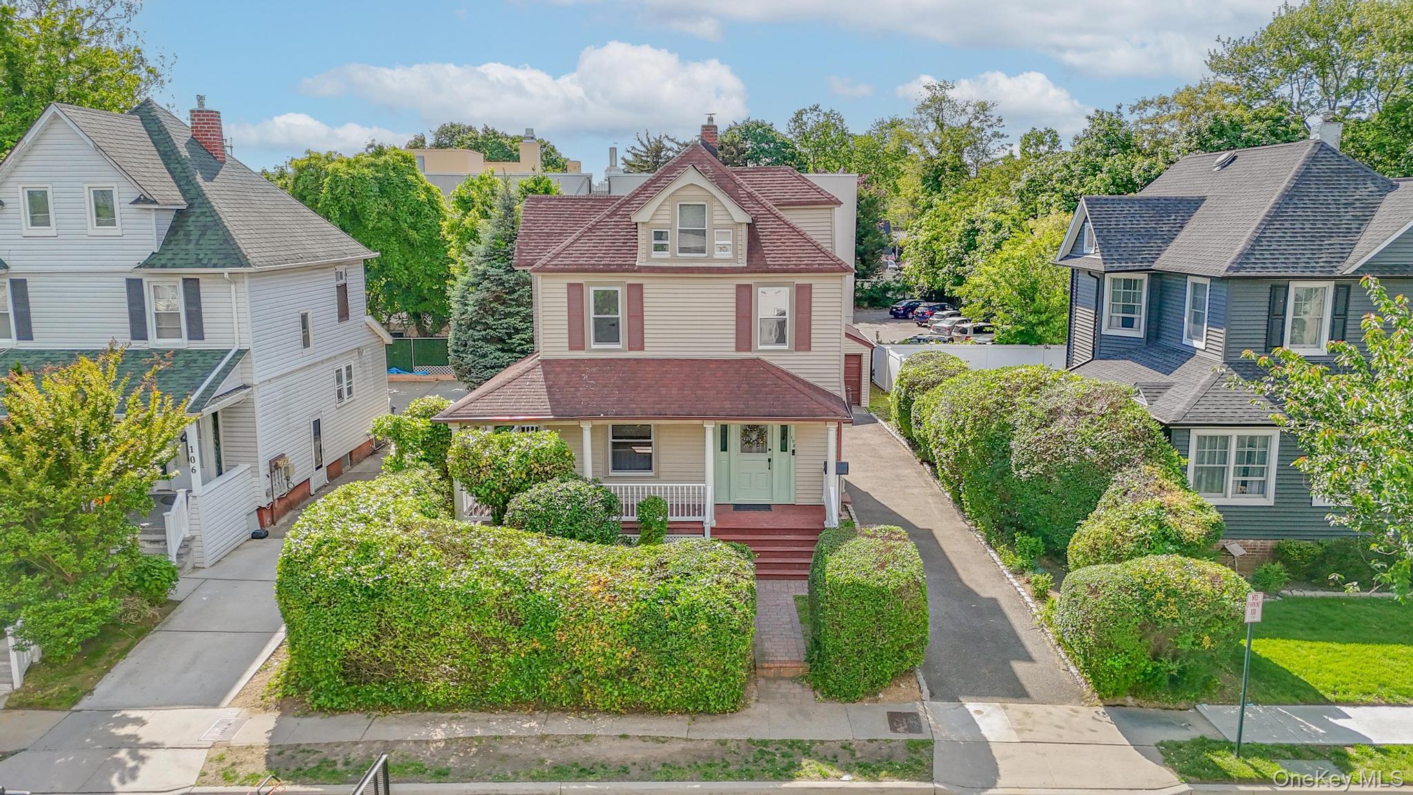 108 Forest Avenue, Rockville Centre
