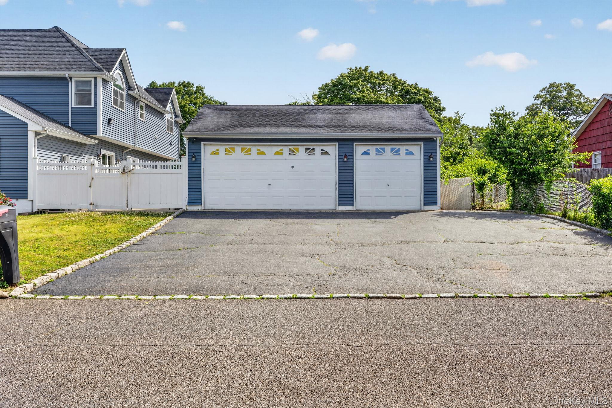 60 Steuben Boulevard — photo 2