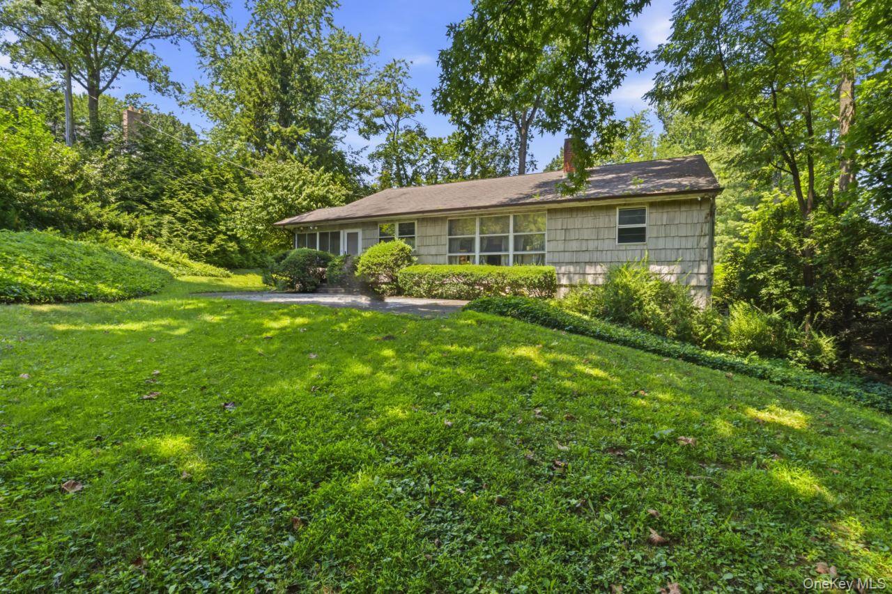 80 Nassau Drive — photo 5