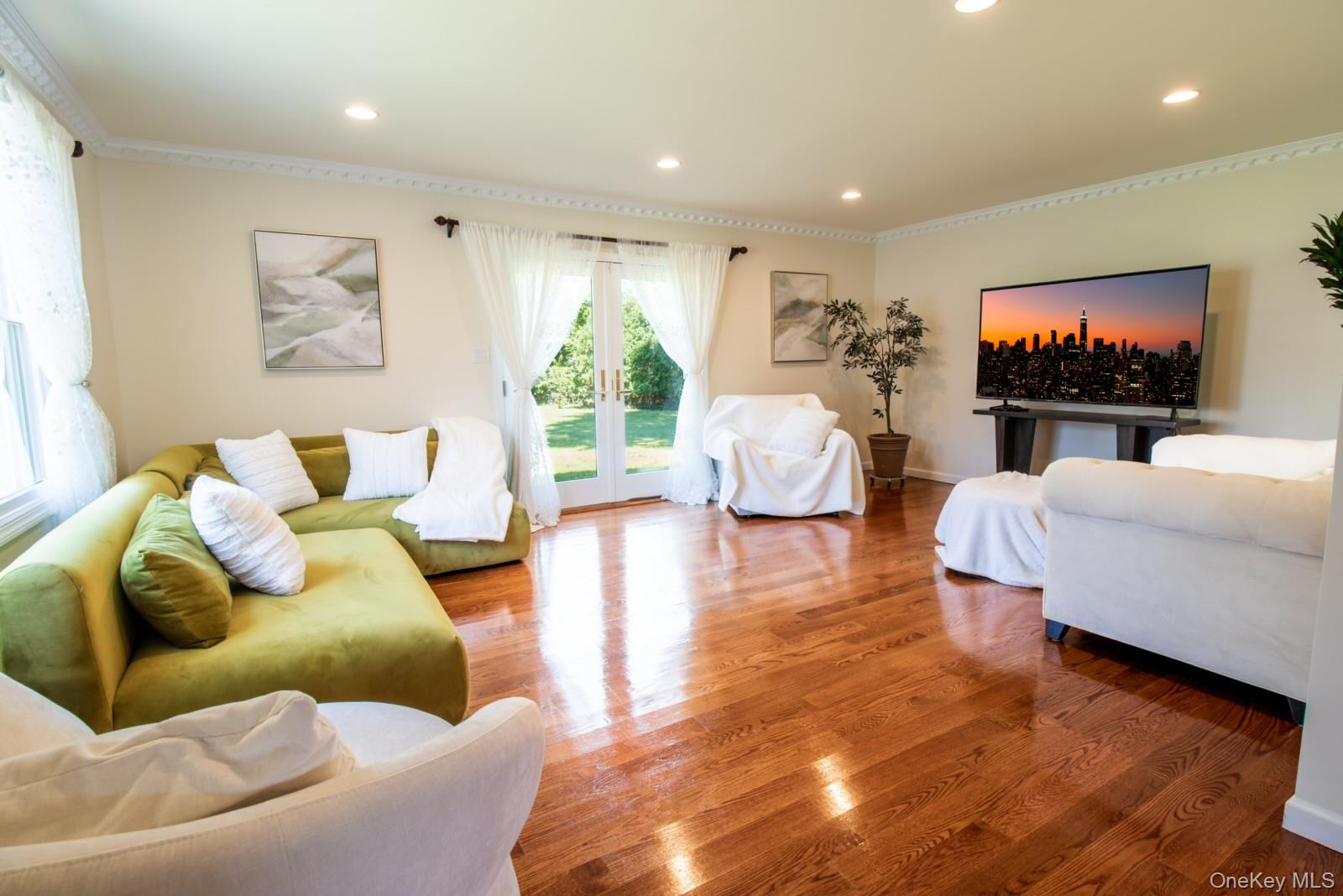 5 Hickory Lane — photo 17
