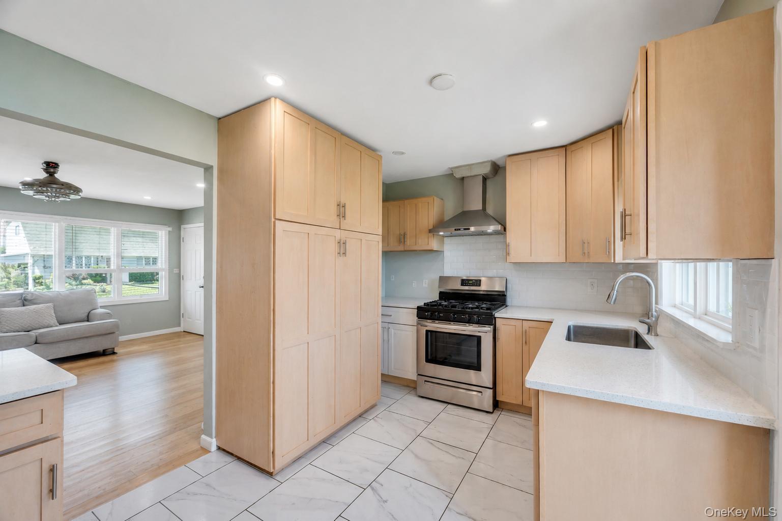 165 Wilfred Boulevard — photo 7