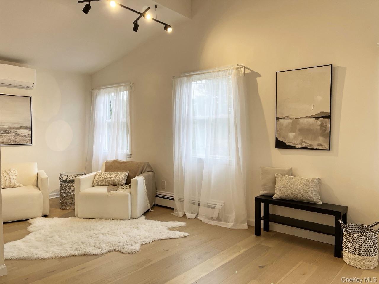 20 Walters Avenue — photo 5