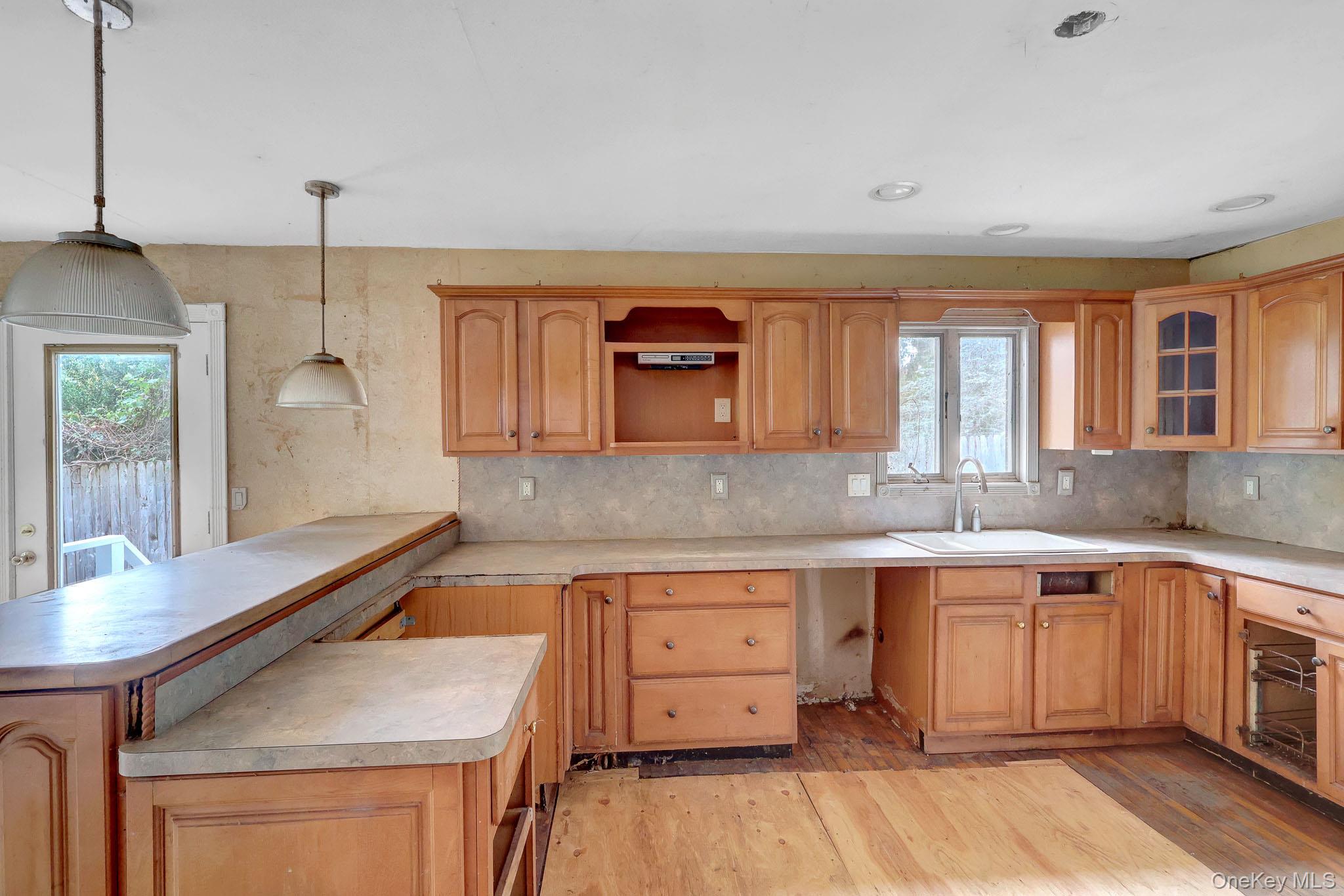 34 Thorburn Avenue — photo 7