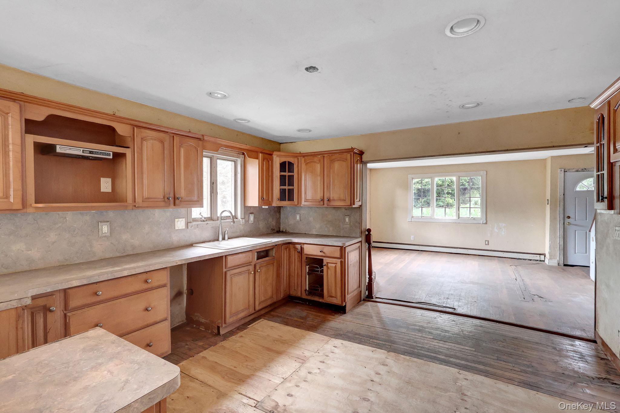 34 Thorburn Avenue — photo 8