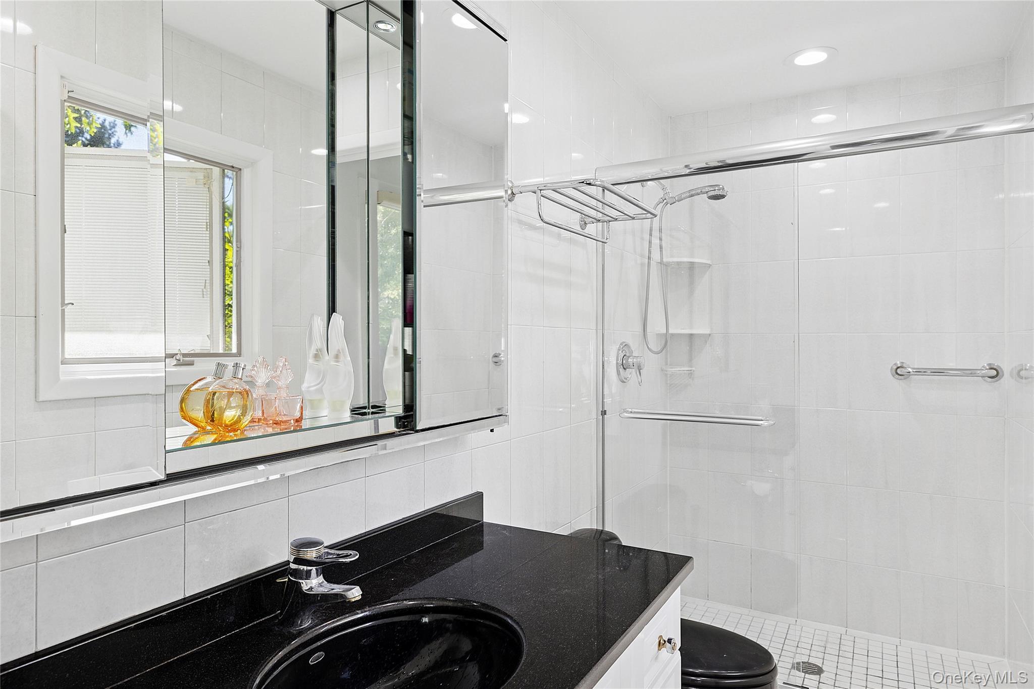 54 Dix Woods Drive — photo 15