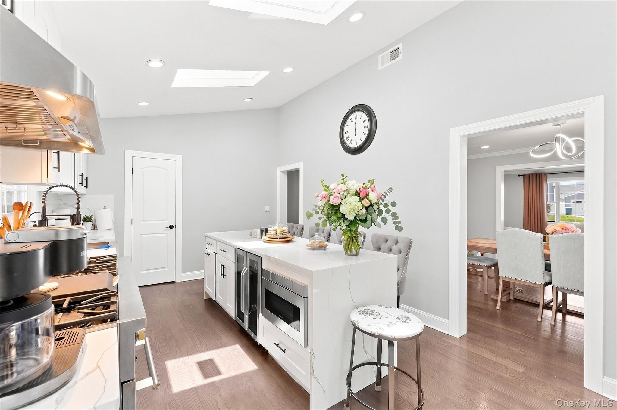 336 Grand Central Avenue — photo 9