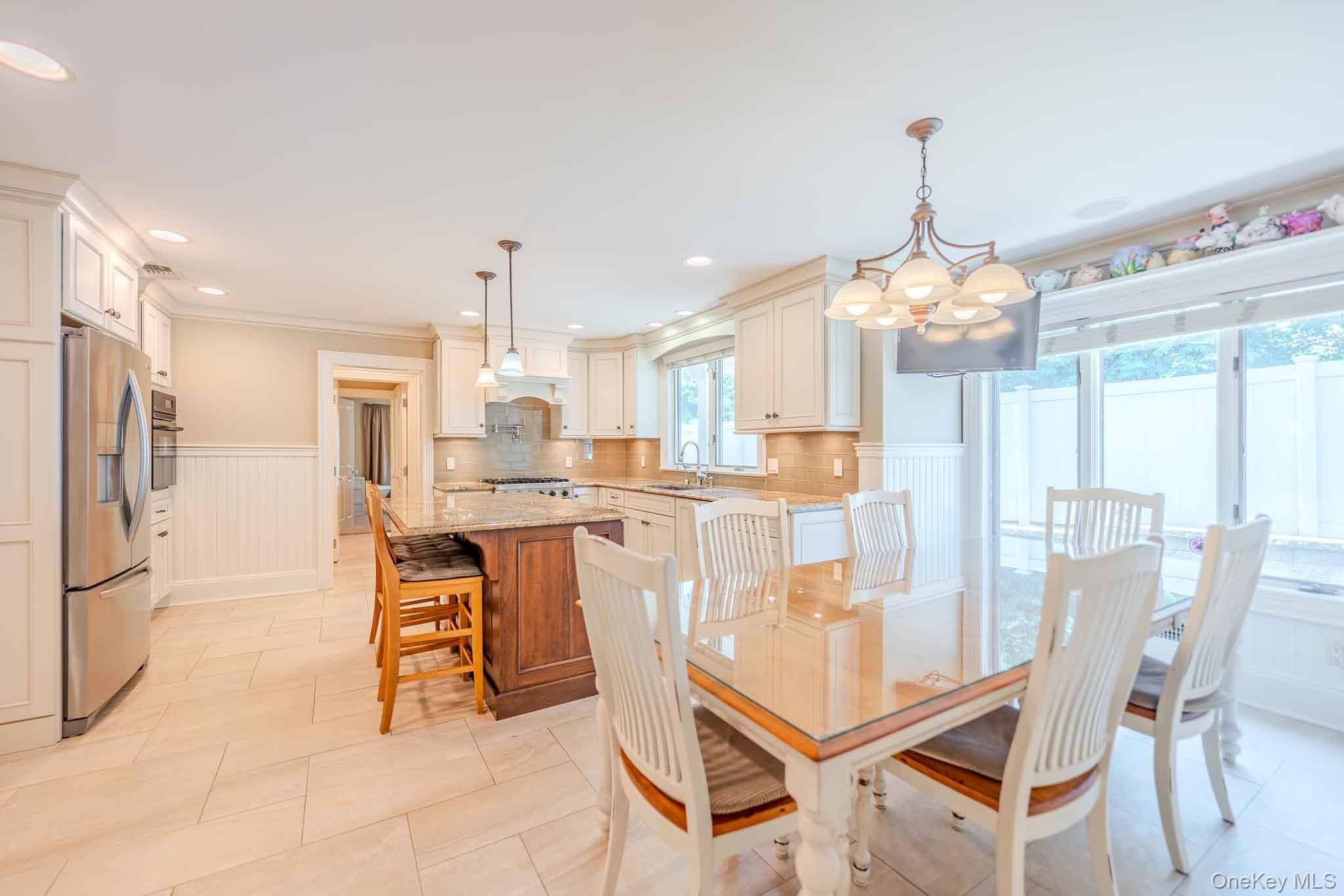 70 Karol Place — photo 13