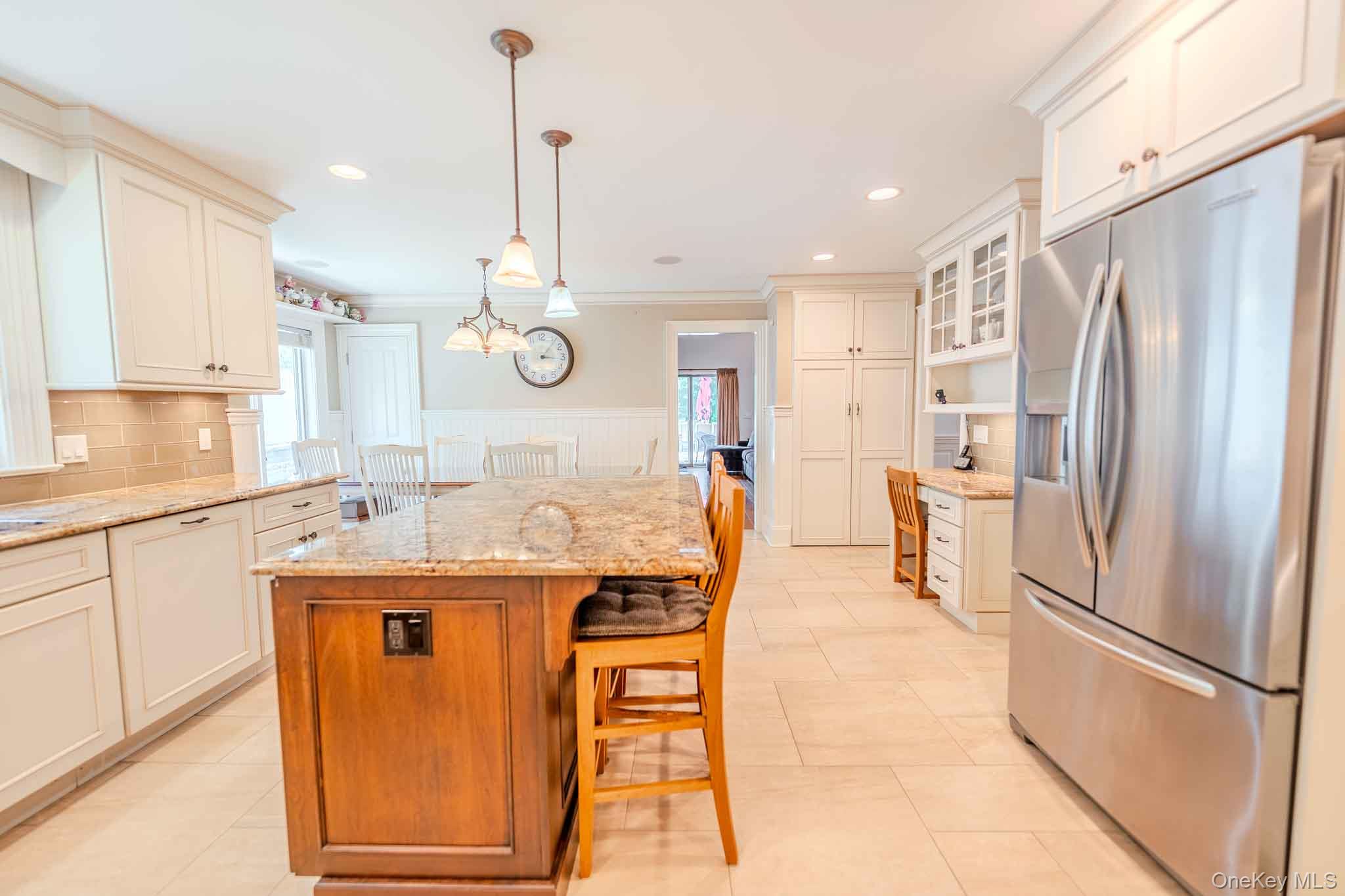 70 Karol Place — photo 15