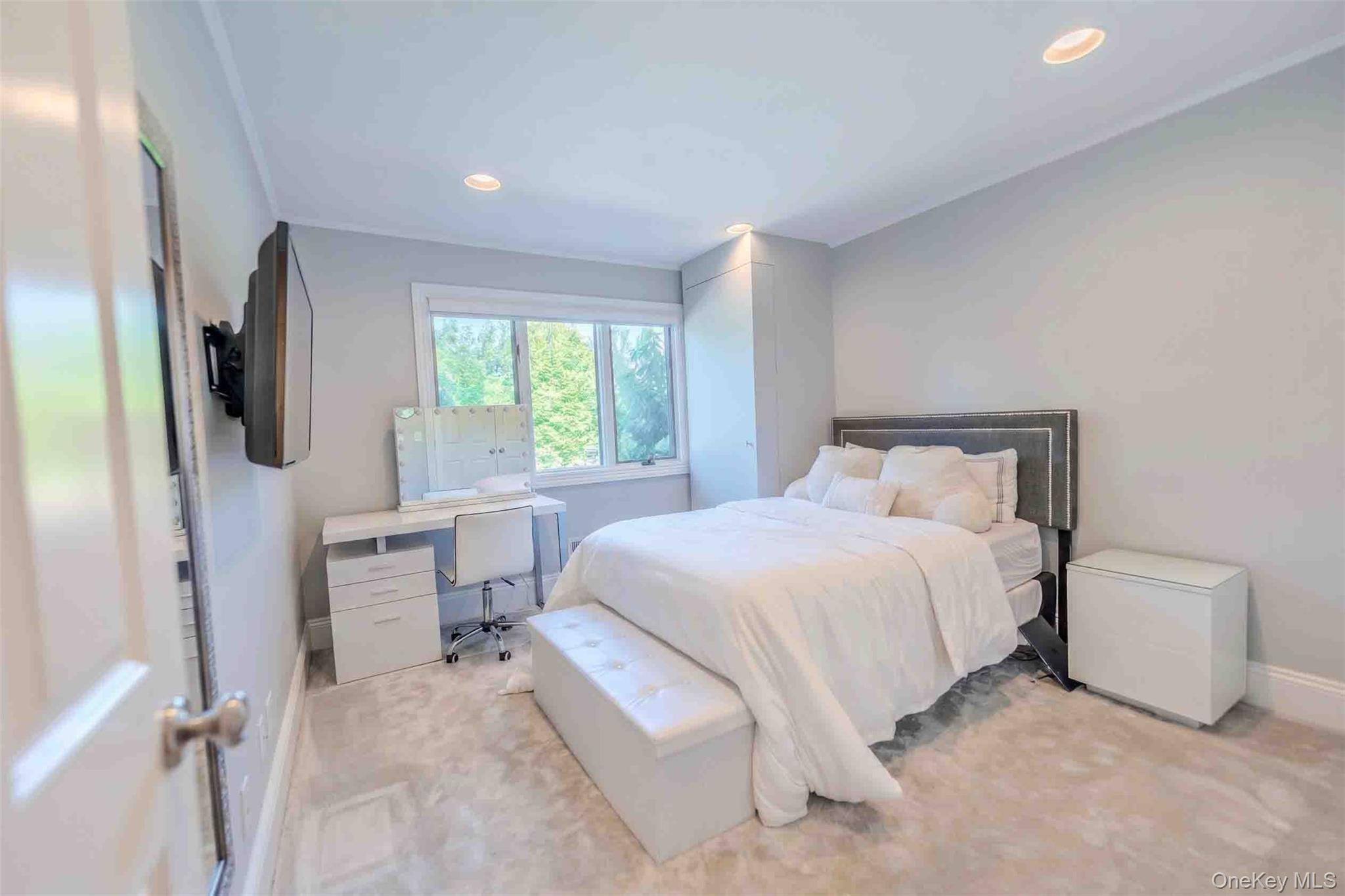 70 Karol Place — photo 27