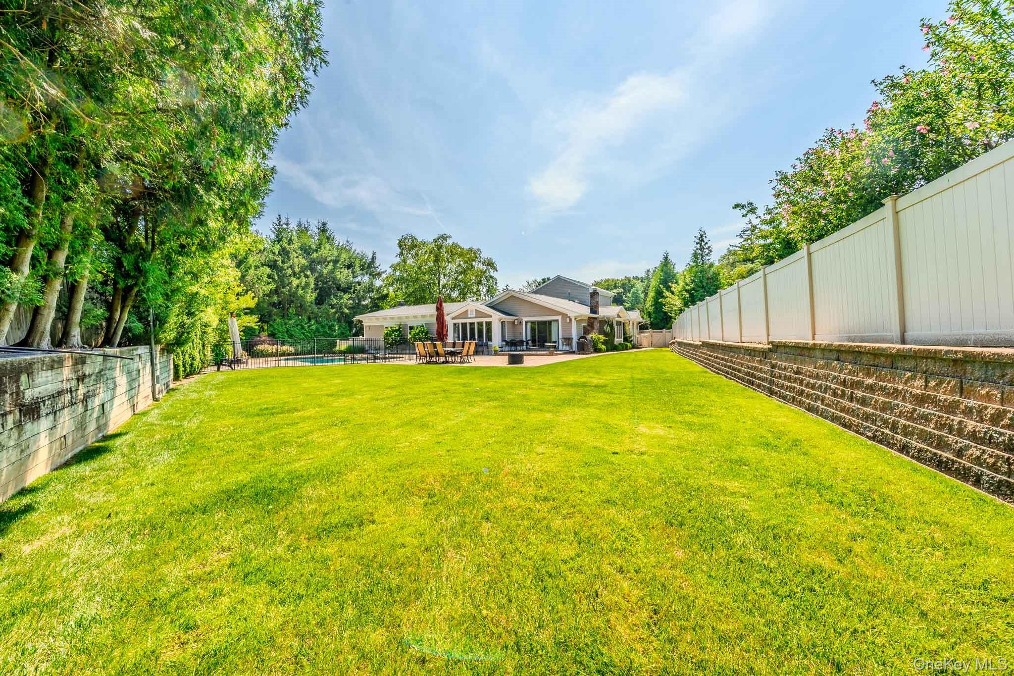 70 Karol Place — photo 37