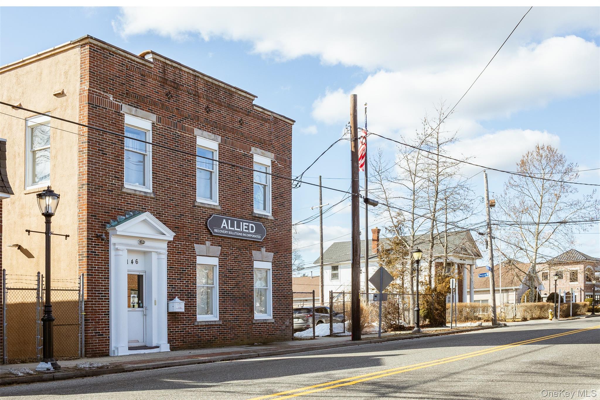 146 Railroad Avenue — photo 2