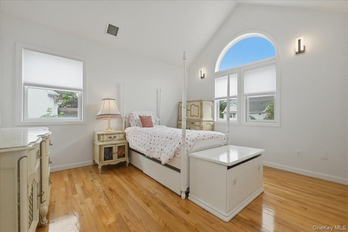 7 Laurel Lane — photo 31