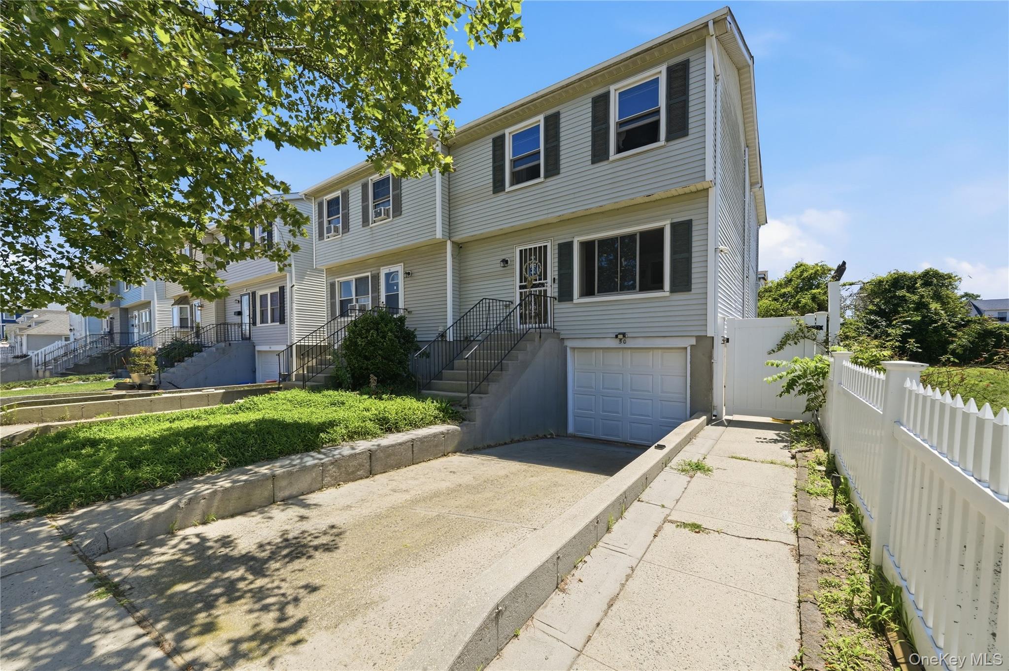 50 Pine Street, Long Beach
