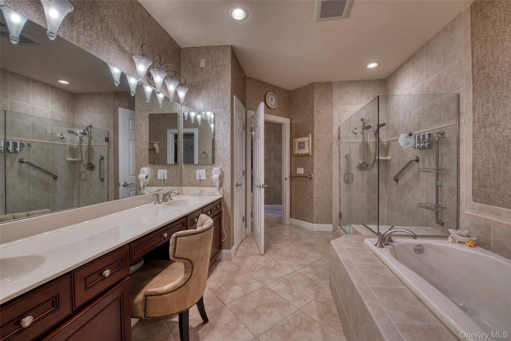 63 Encore Boulevard — photo 10