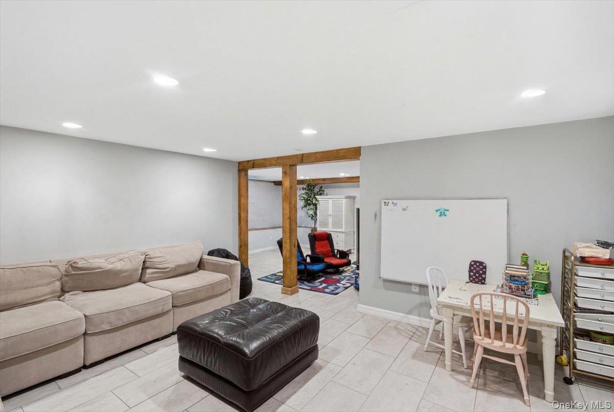 89 Poplar Street — photo 26