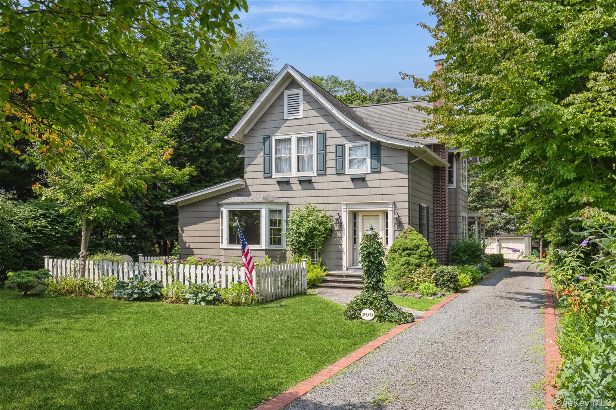 200 Greene Avenue, Sayville