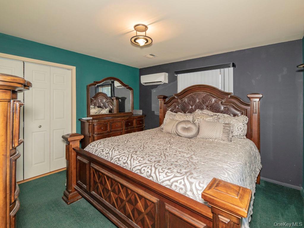 269 Marcus Avenue — photo 14