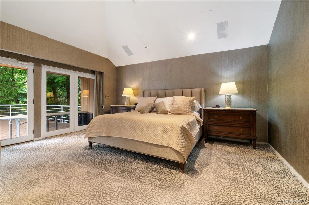 24 Emerson Road — photo 16