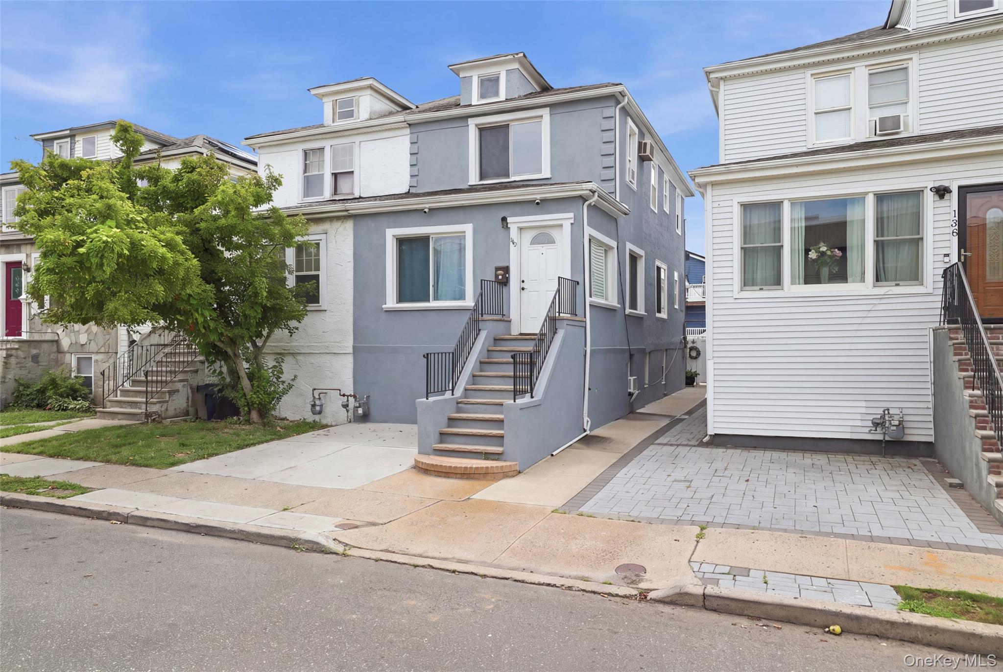 140 Pine Street, Long Beach