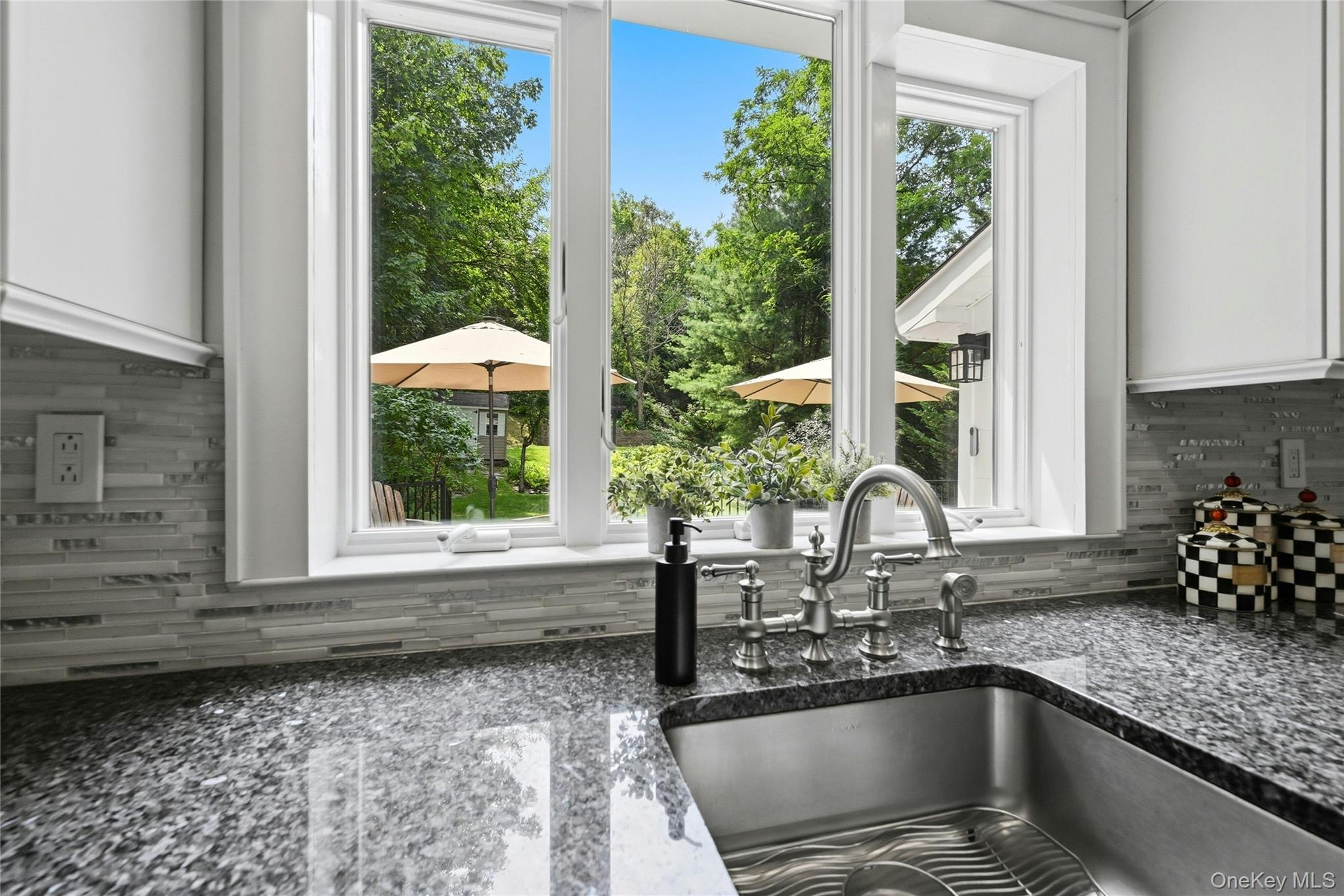18 Washington Place — photo 18