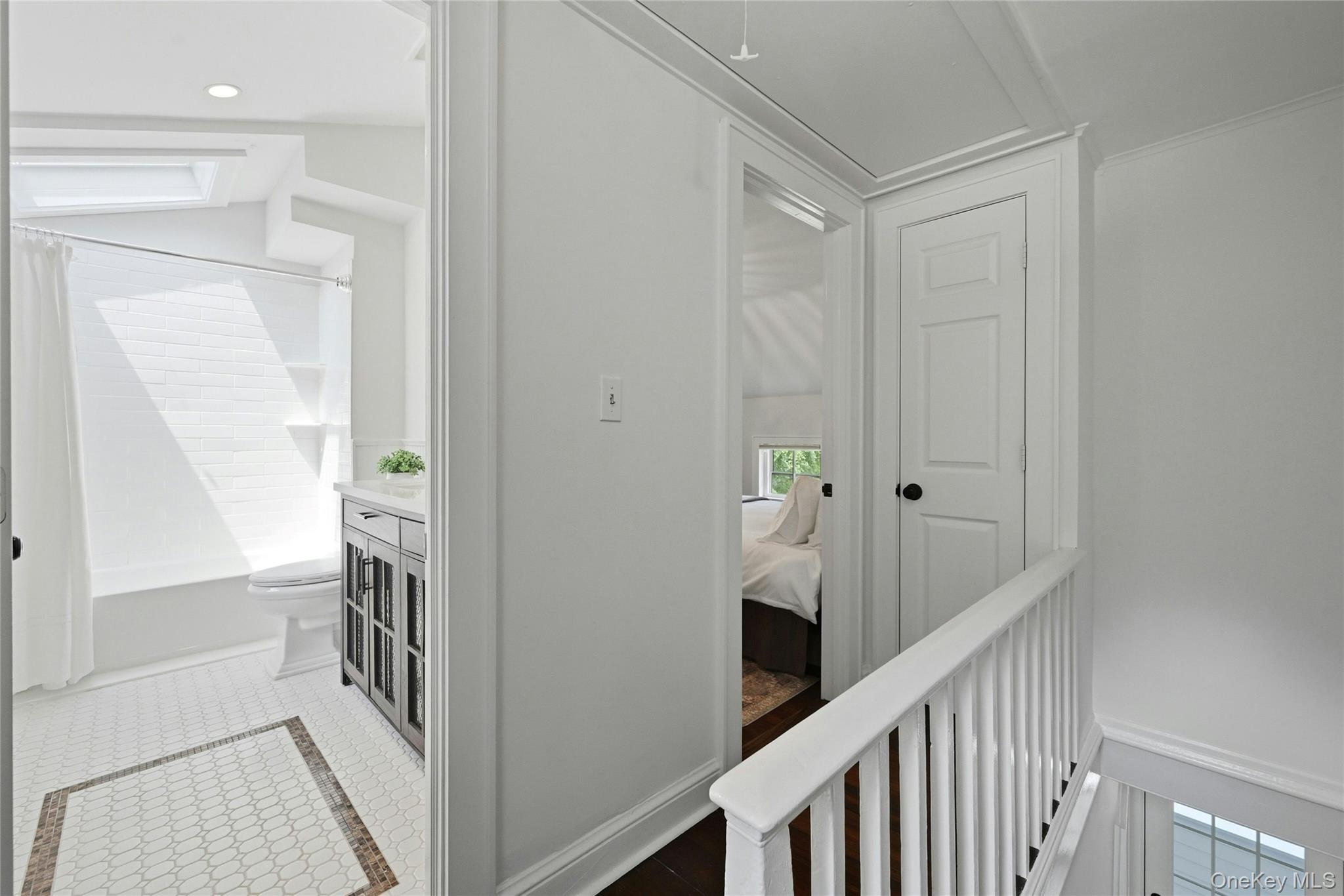 18 Washington Place — photo 21