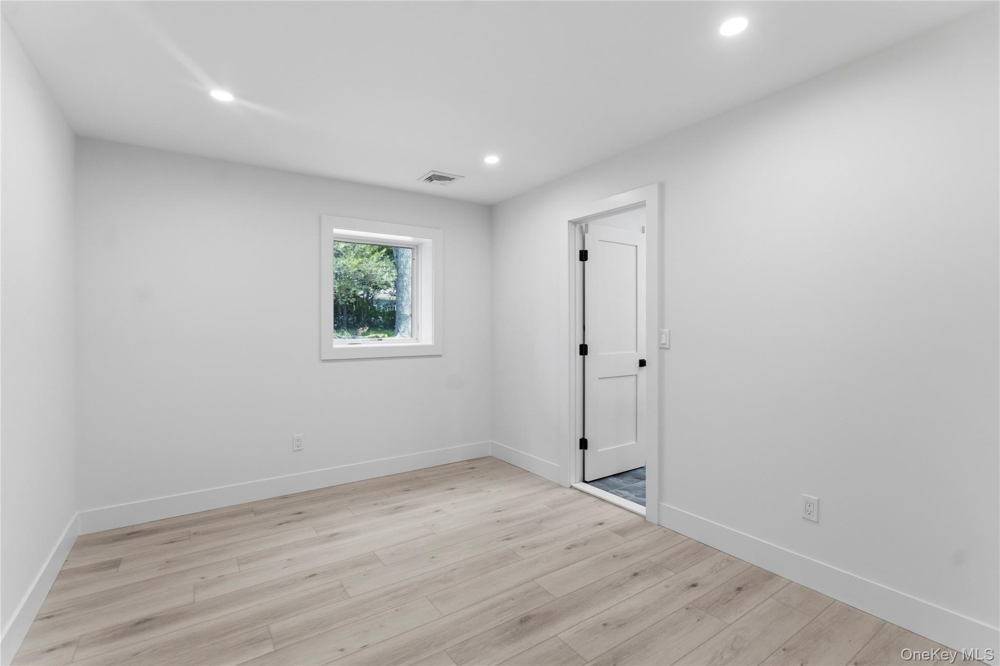31 Saw Mill Road — photo 35