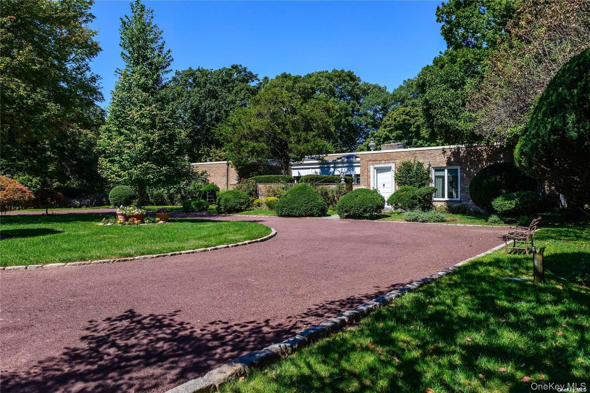 153 Royston Lane — photo 3