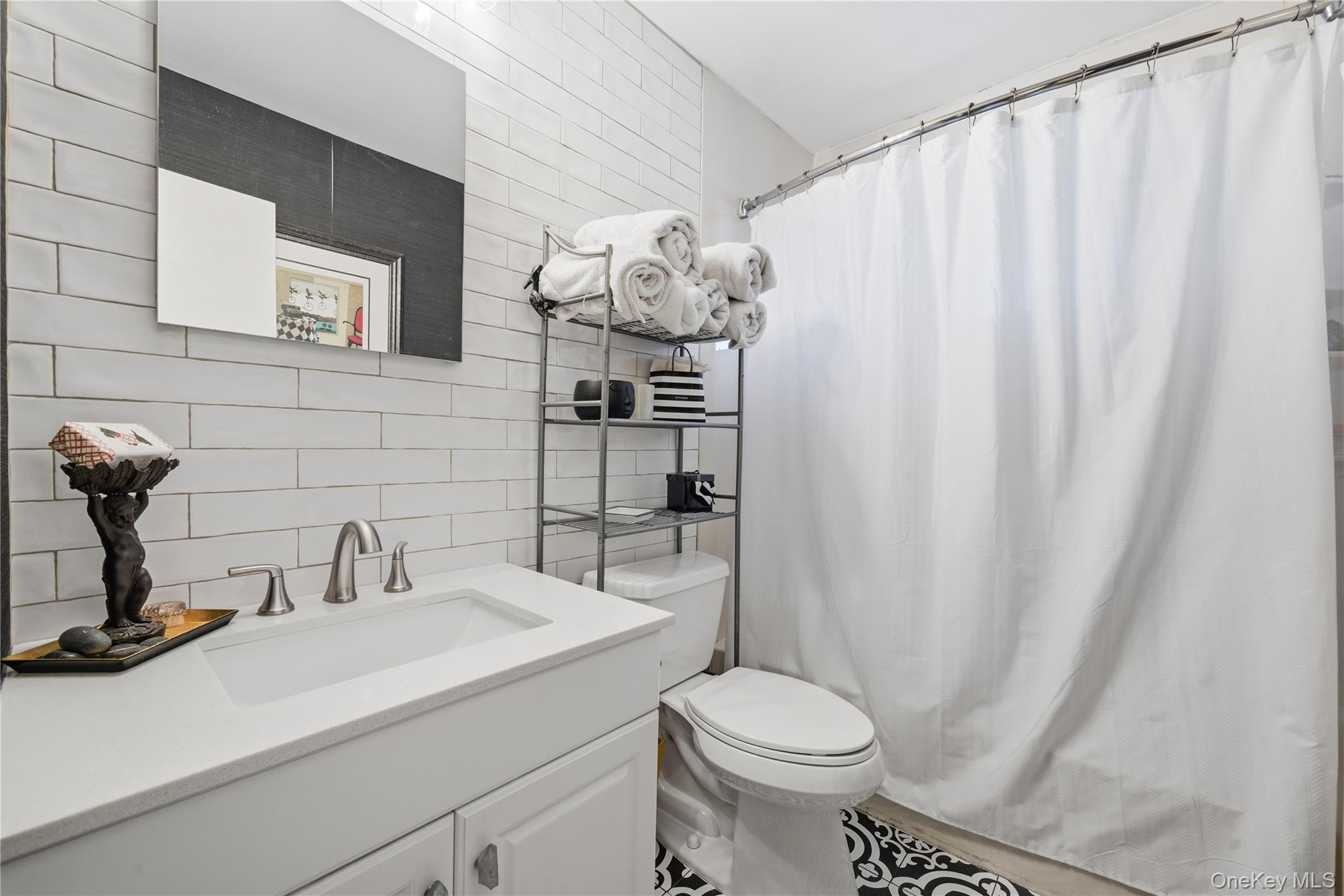 297 Merrick Road #D 1 — photo 14