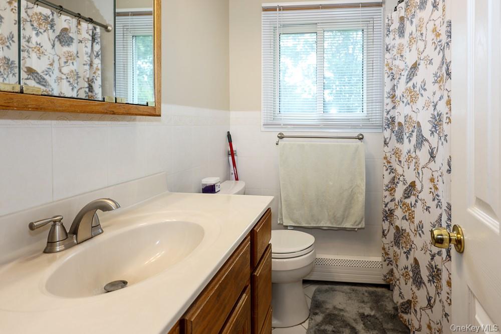 555 Windsor Avenue — photo 17