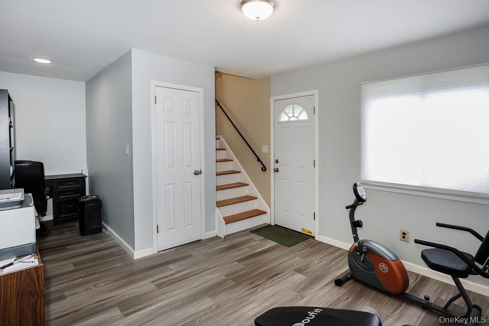 555 Windsor Avenue — photo 18
