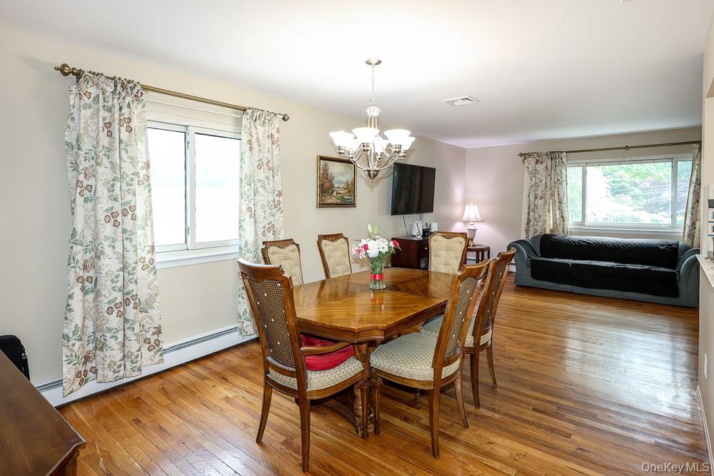 555 Windsor Avenue — photo 10