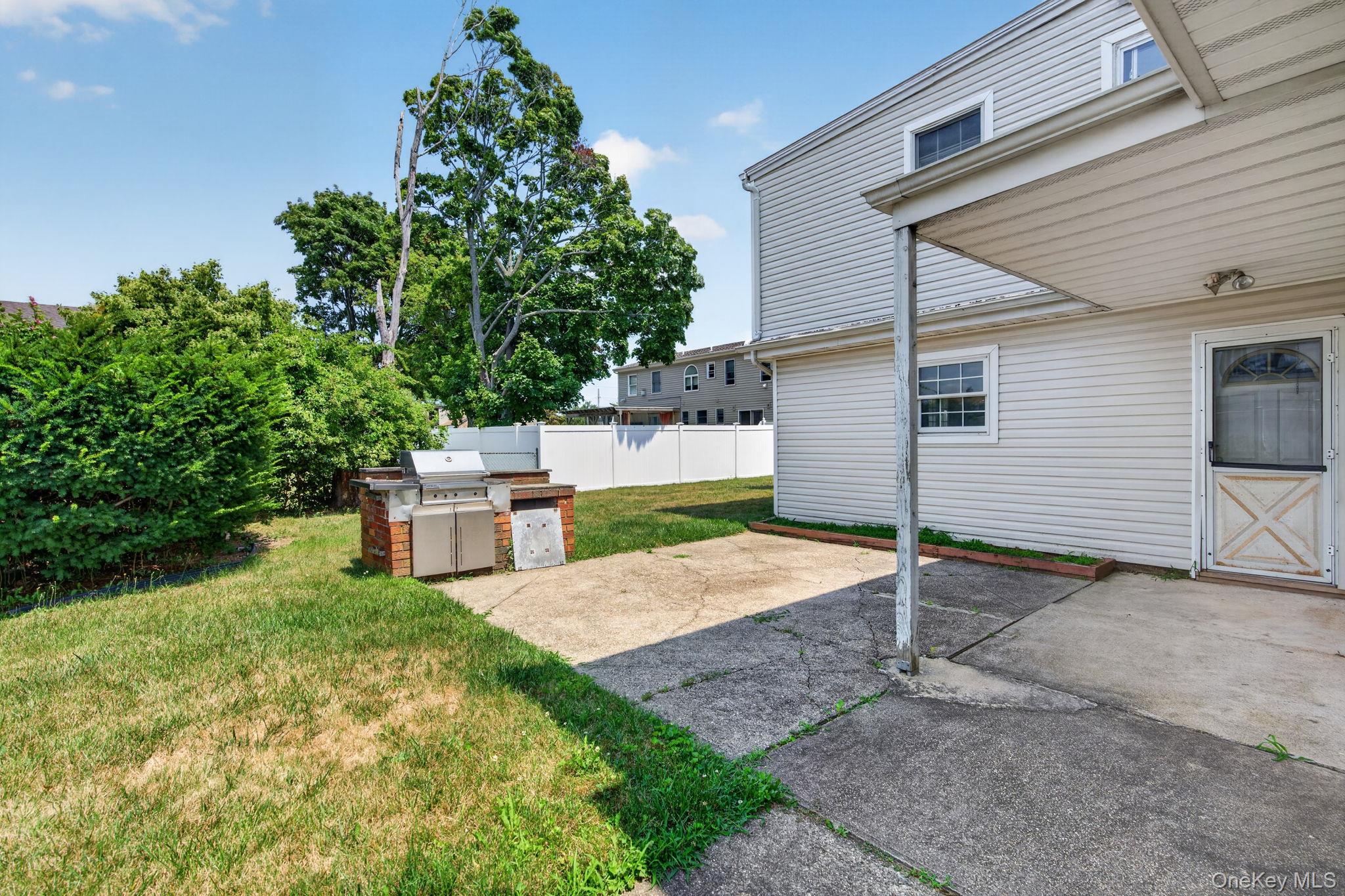 138 Spring Street — photo 37