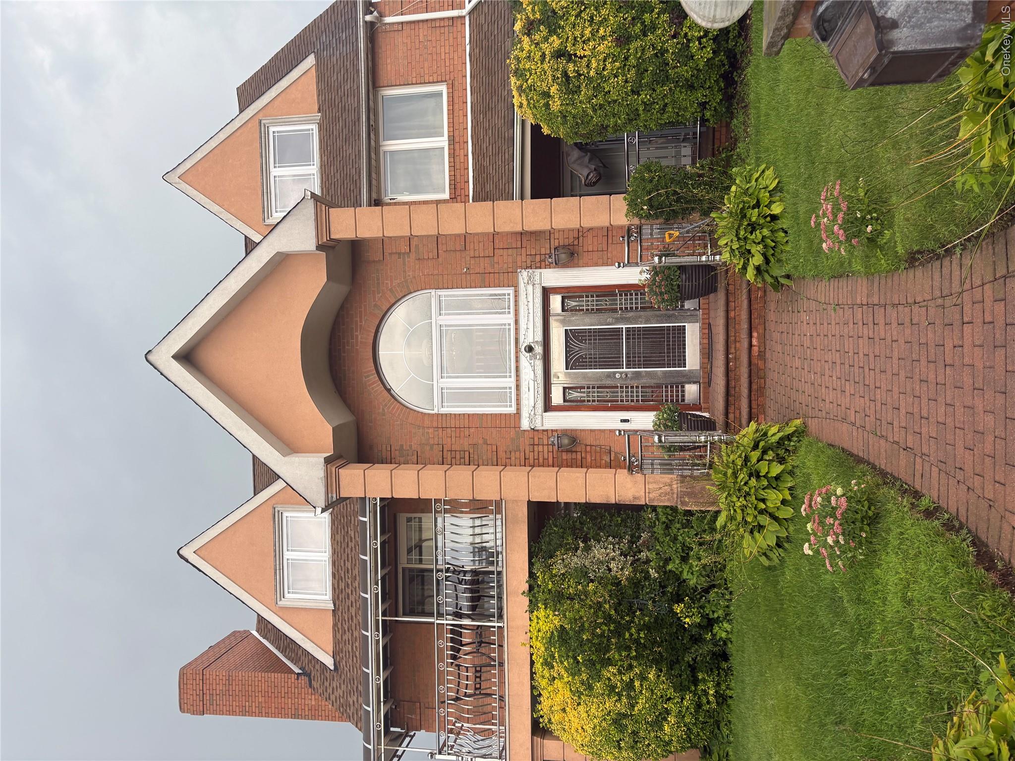 34 Marlowe Road, Valley Stream