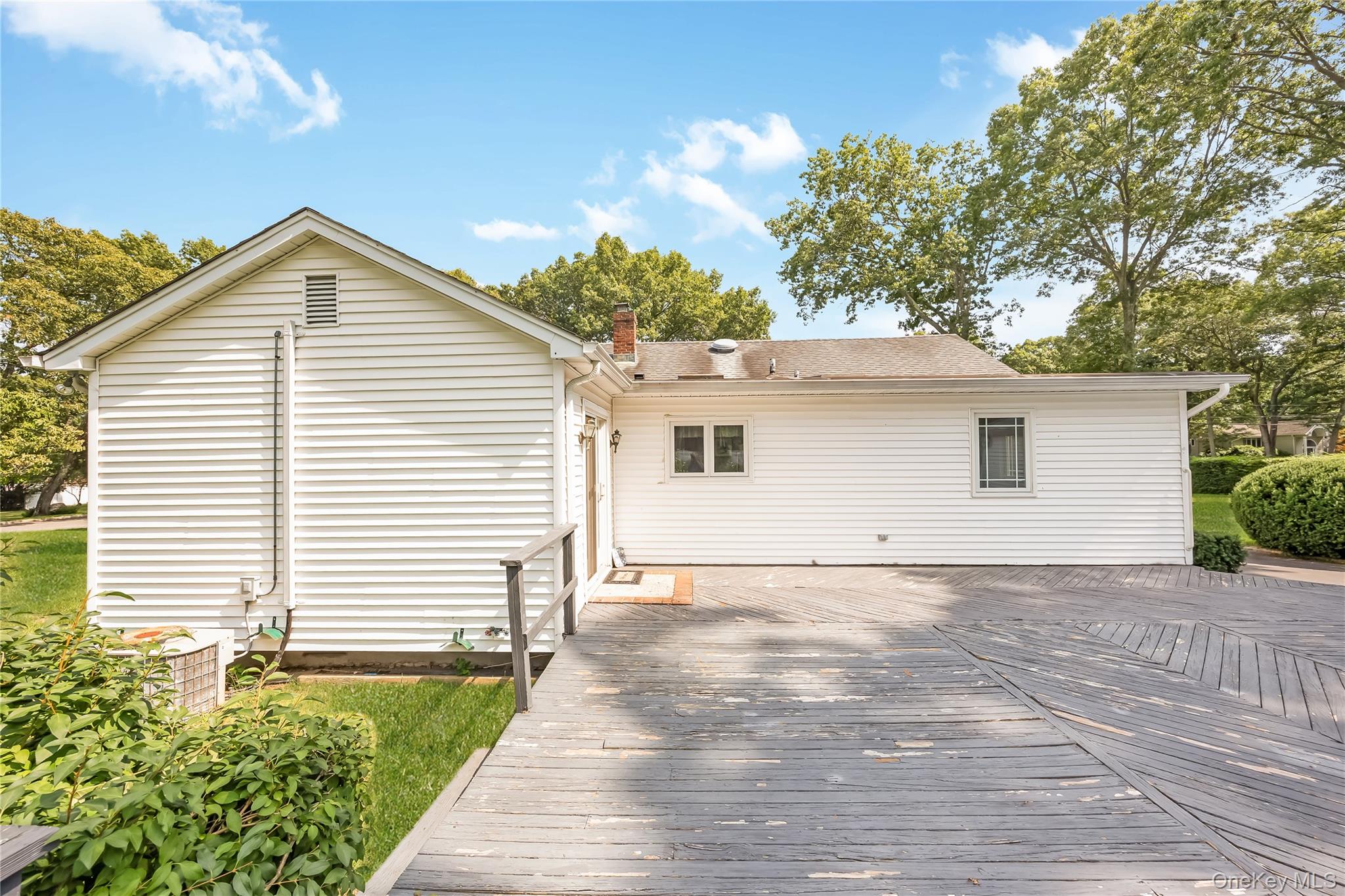 42 Pineacre Drive — photo 25