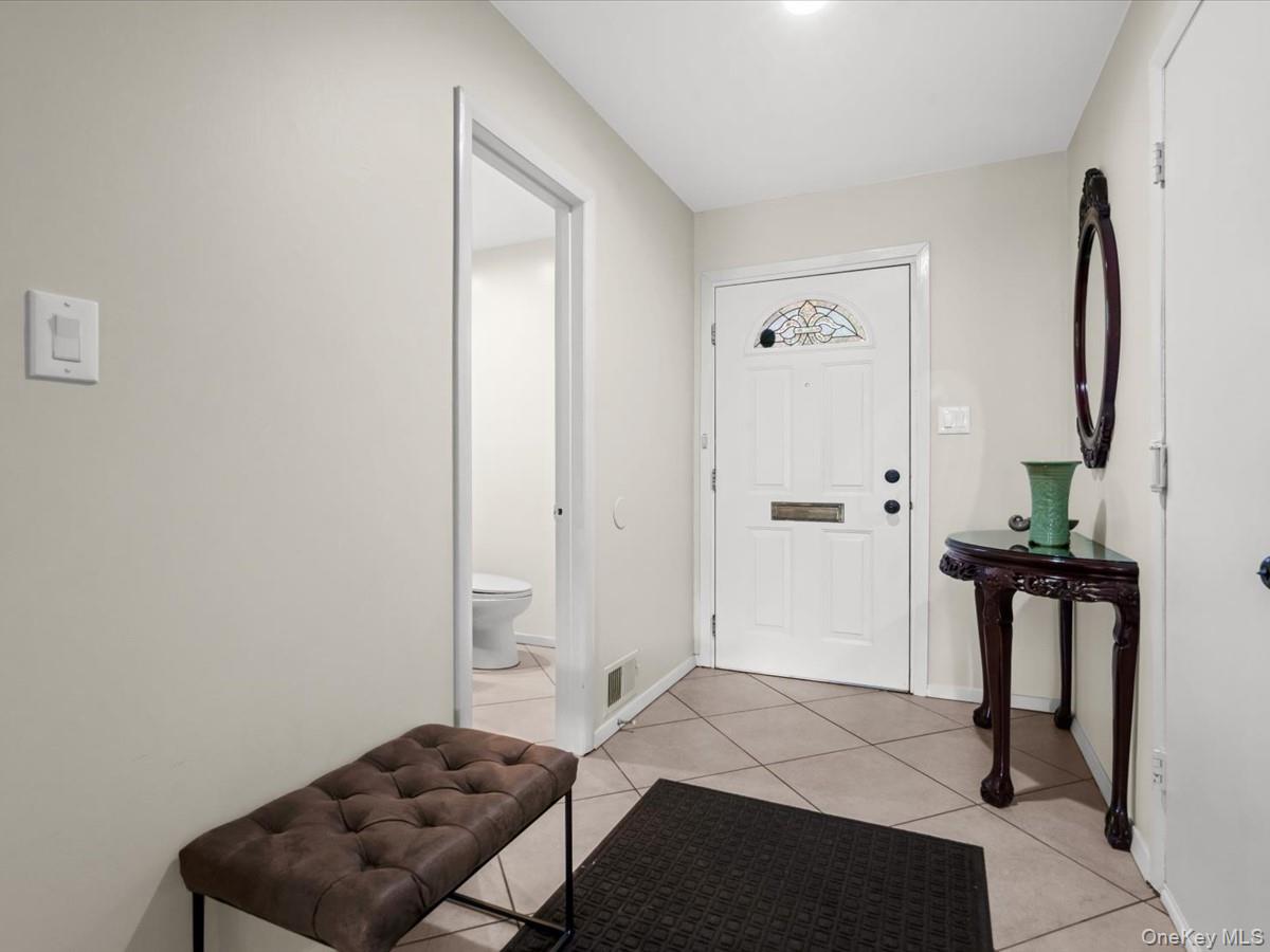 34 Windsor Gate Drive — photo 3