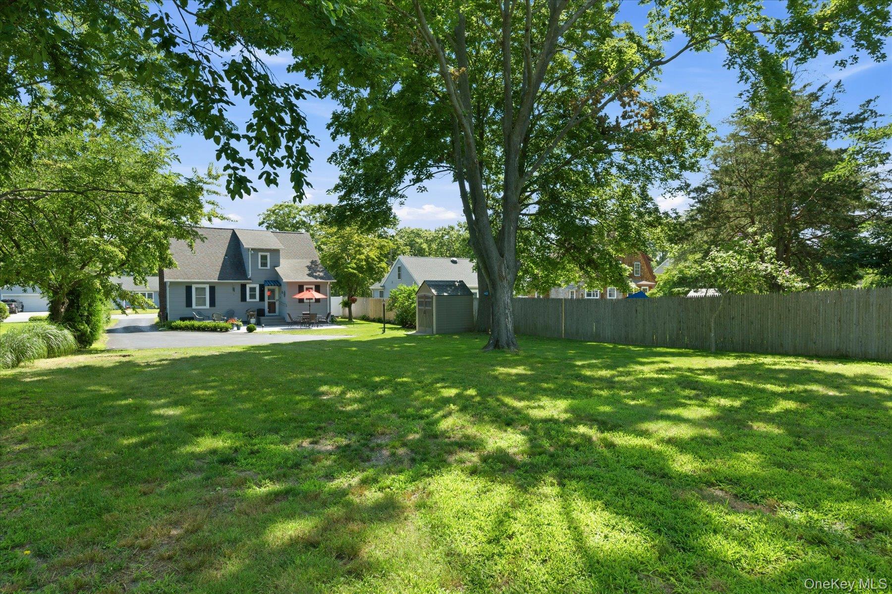 277 Howell Avenue — photo 21