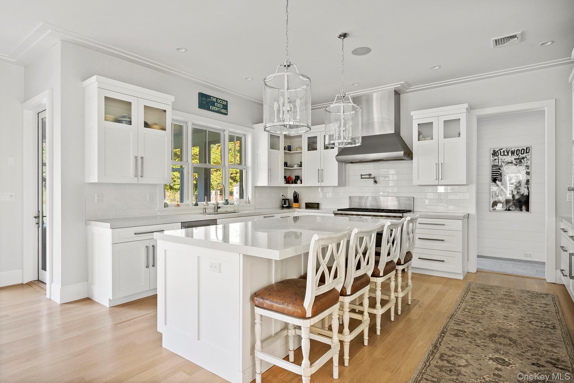 41 Arbutus Road — photo 11