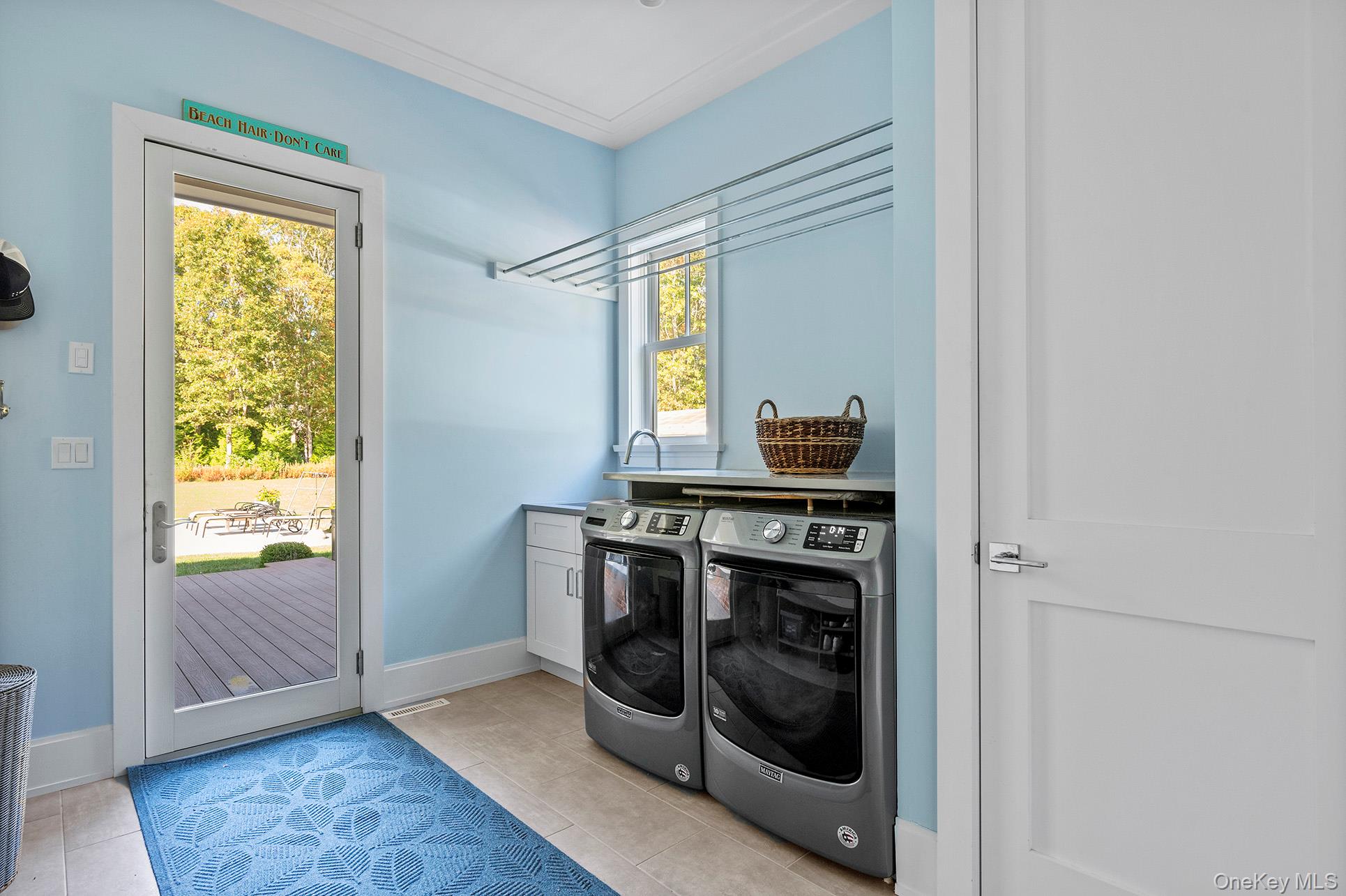 41 Arbutus Road — photo 17