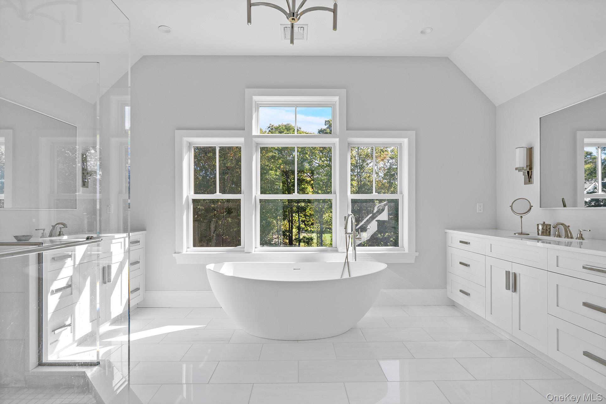 41 Arbutus Road — photo 22